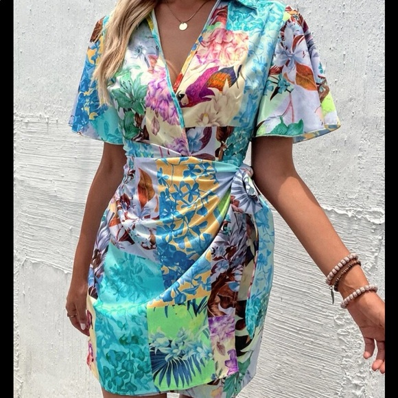 Boho Floral Tropical Butterfly Wrap Mini Dress - Picture 10 of 12